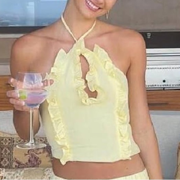 Yellow Ruffled Halter Top - Picture 5 of 7